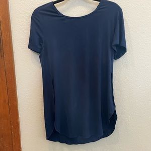 Short sleeve top